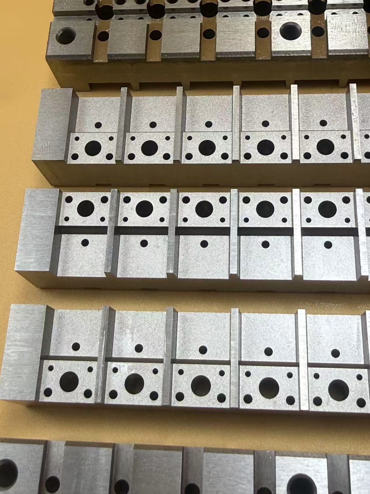 Jakie są zalety technologii procesu precyzyjnego cięcia drutu w obróbce skrawaniem?